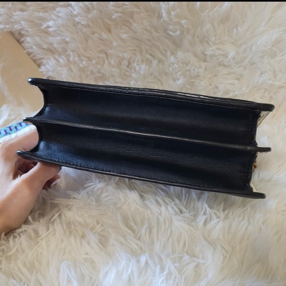 Tory Burch Robinson Convertible Crossbody Shoul - Picture 4 of 5